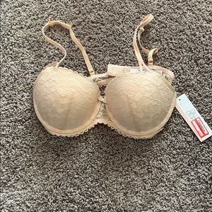 NEVER WORN NEW BRA